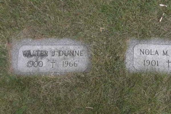 Daddy Dunne and Nola's gravestones